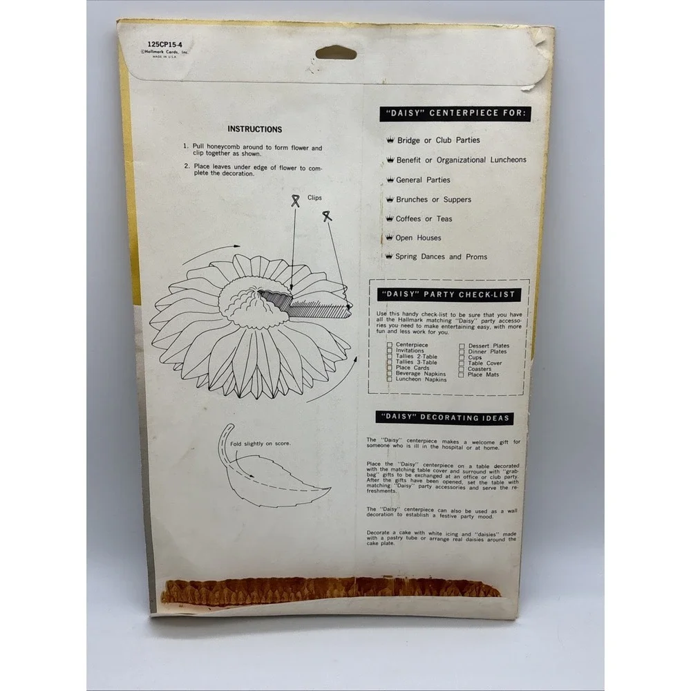 vintage Hallmark Plans-a-Party Daisy  flower centerpiece Honeycomb 1970